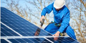 Installation Maintenance Panneaux Solaires Photovoltaïques à Saint-Justin